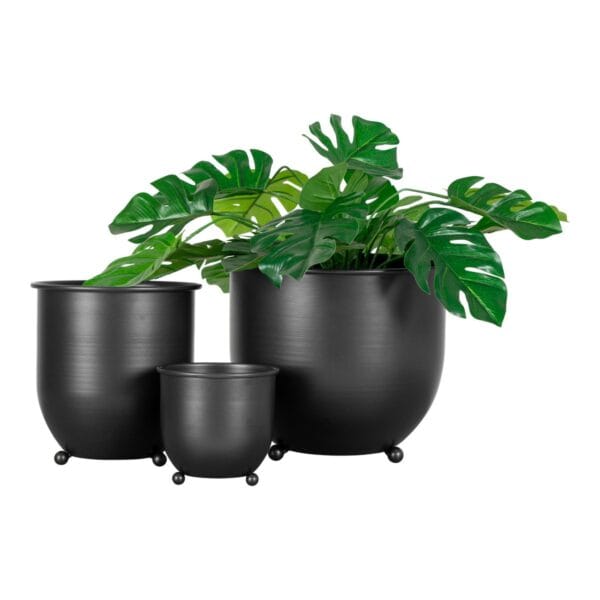 Nova Flower pots - 3 flower pots in black metal.